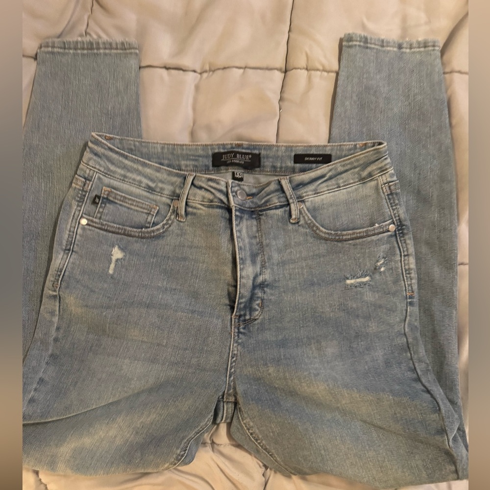 Judy Blue Light Wash Skinny Jeans
